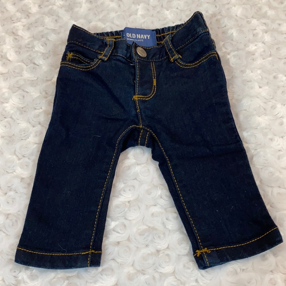 Old Navy dark skinny jeans. Baby 0-3 months